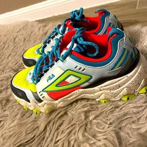 Women's Oakmont Tracer Sneakers